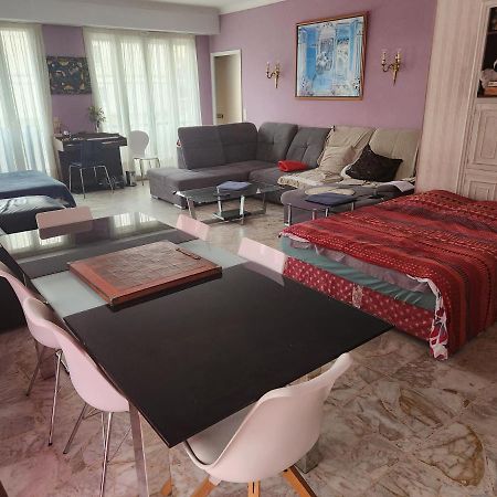 Big Apart 140M2 5Min Walk To Beach Sea &Promenade 3 Double Rooms,Big Living Room 42M2, 3 Showers,9 Beds, Free Parking ニース エクステリア 写真