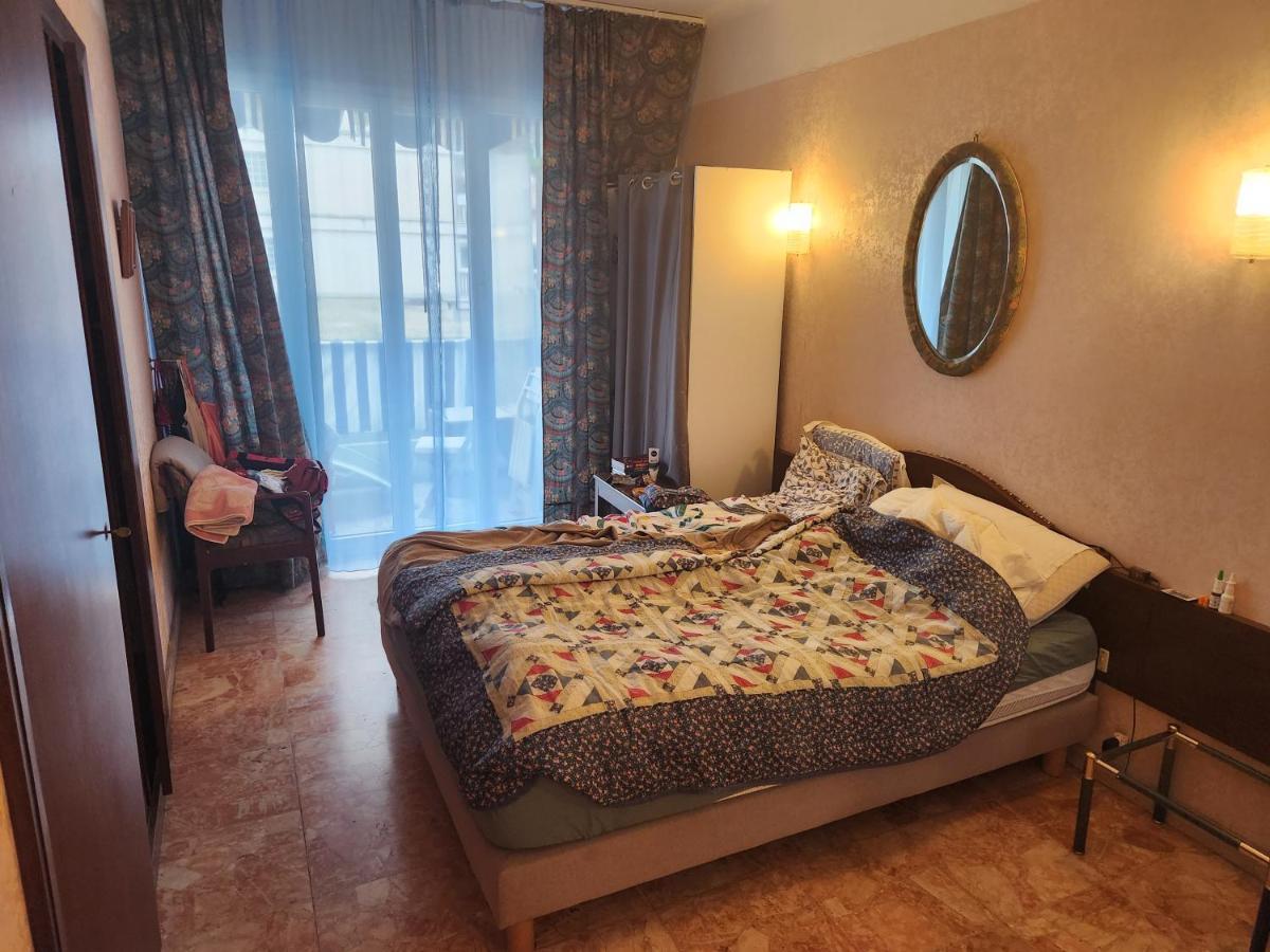 Big Apart 140M2 5Min Walk To Beach Sea &Promenade 3 Double Rooms,Big Living Room 42M2, 3 Showers,9 Beds, Free Parking ニース エクステリア 写真